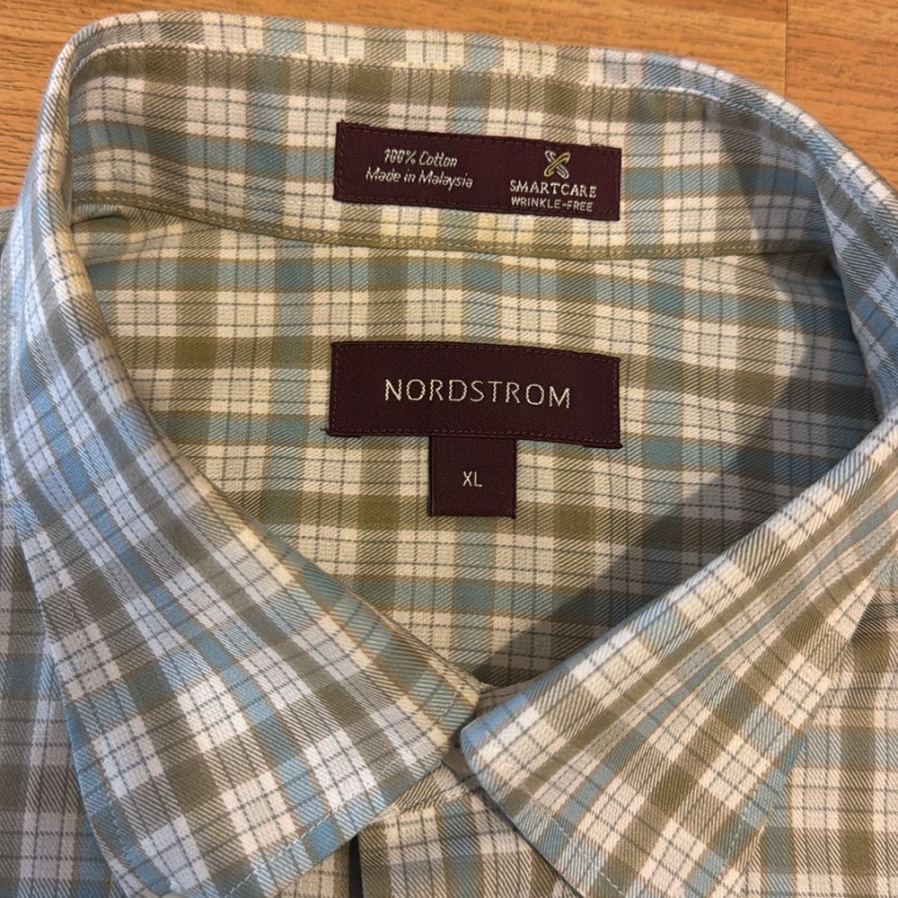Brand new Nordstrom men's roosevelt performance button up shirt light grey blue